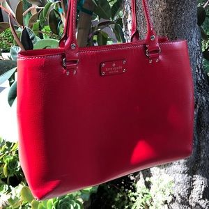 Kate spade large handbag H13xL17xW5